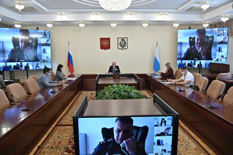 10 июня хабаровск. Жители комсомольска. Выставка росгвардии хабаровск. Хабаровский. День молодежи 2023 росмолодежь.