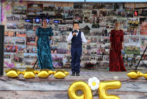 С песнями и ярмаркой отметило село Дружба своё 95-летие!