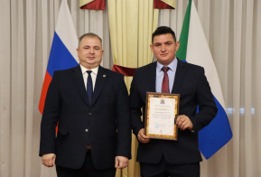 Работников сельского хозяйства поздравили с предстоящим праздником