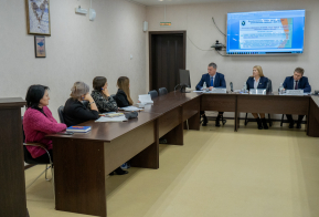 30.01.2025 проведен обучающий семинар для руководителей подведомственных учреждений, предприятий и муниципальных служащих администрации Хабаровского муниципального района «О предоставлении сведений о доходах, расходах, об имуществе и обязательствах имущественного характера и заполнении соответствующей справки»